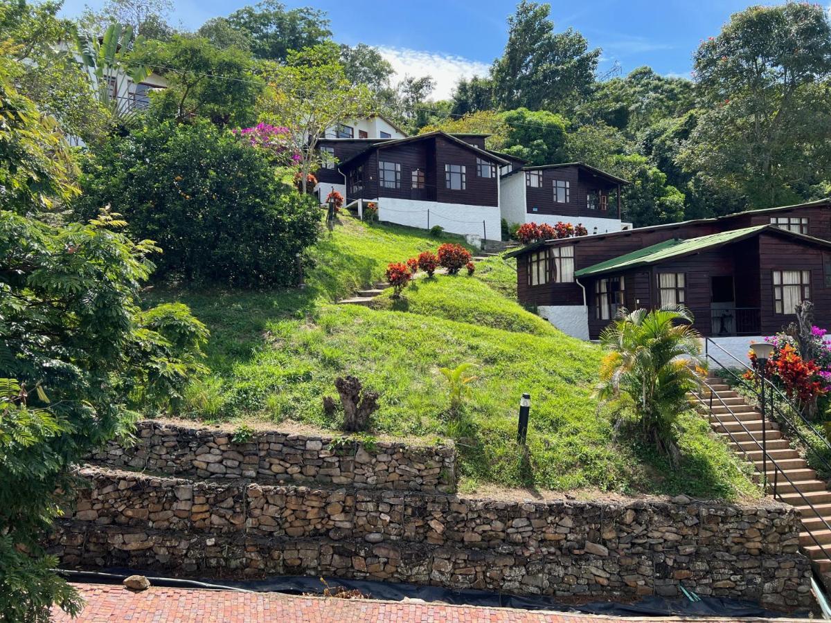 Villeta Resort Hotel エクステリア 写真