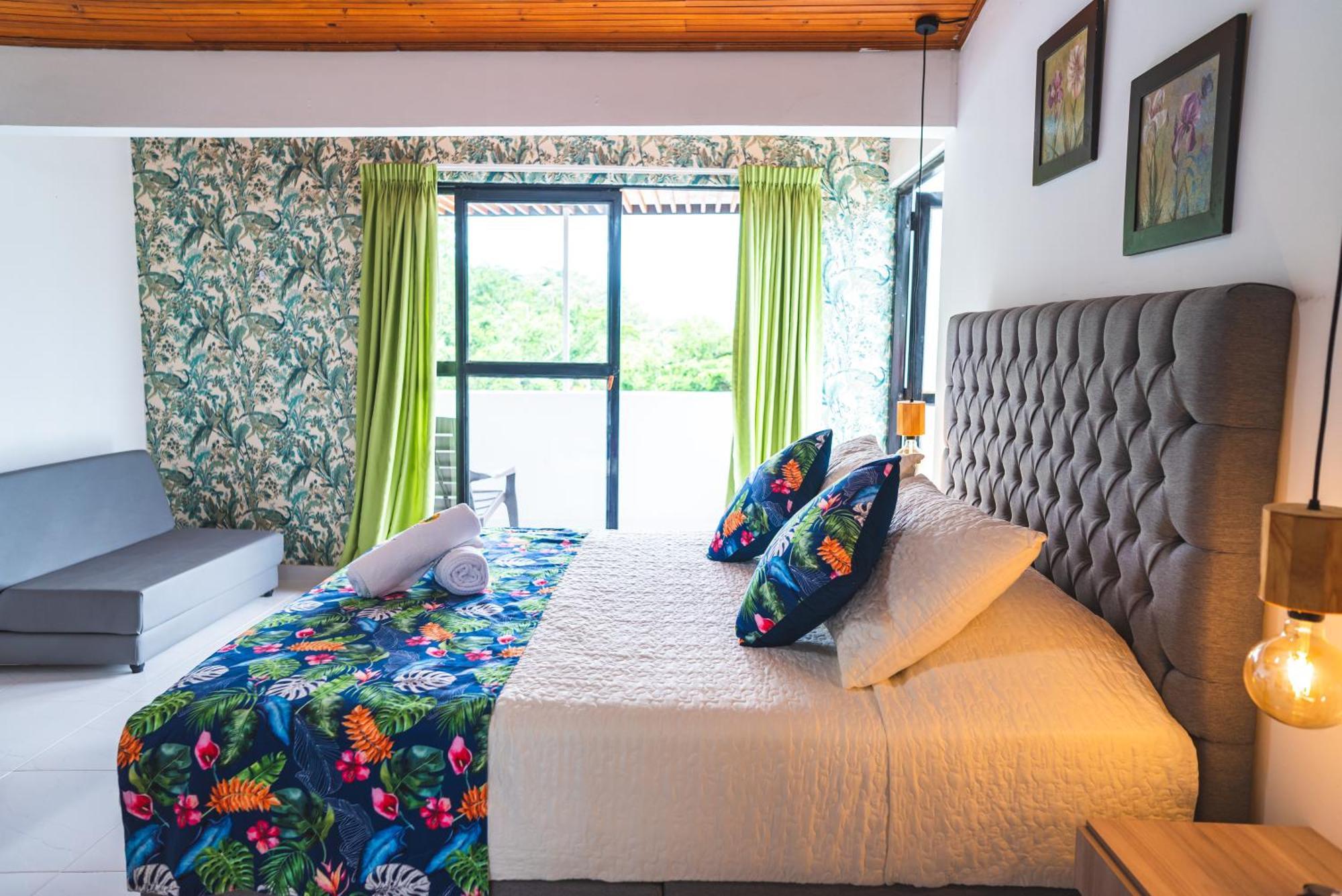 Villeta Resort Hotel エクステリア 写真